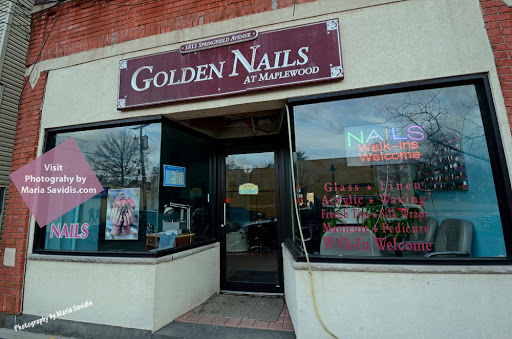 Golden Nails Mw