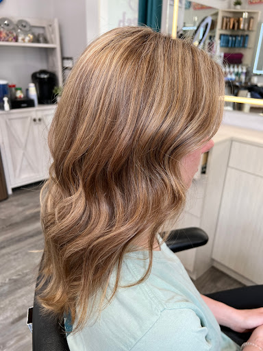 Refresh Hair Studio Chicago - Thumbnail