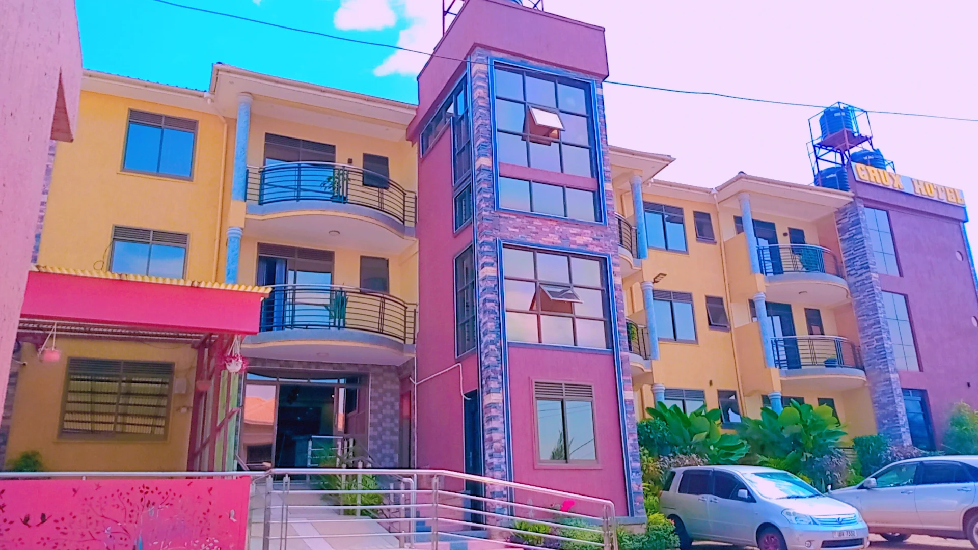 Crux hotel