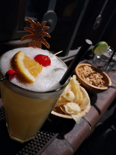 Encio's Tiki Bar - Thumbnail