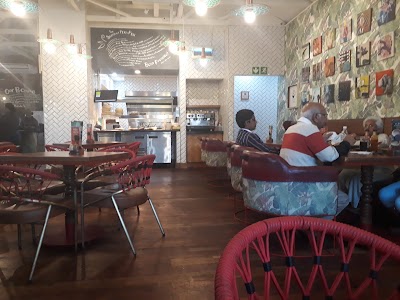 Photos of Nando's Florida Road