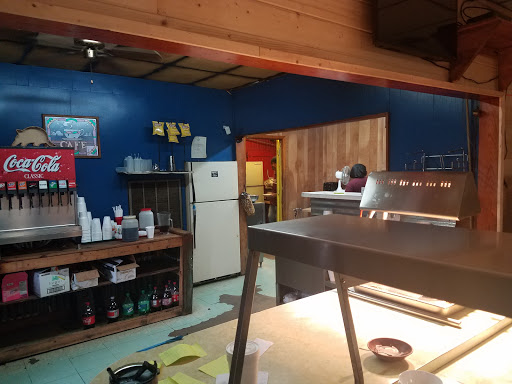 Tracy's Cafe - Visual