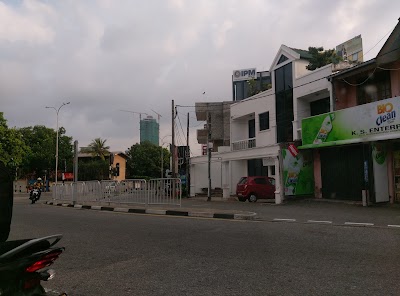 Photos of Petco Lanka Car Audio Narahenpita