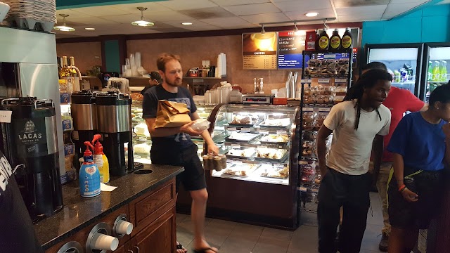 Parkway Deli & Restaurant
