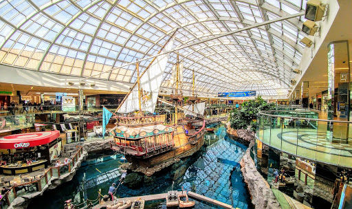 West Edmonton Mall Edmonton Destimap Destinations On Map