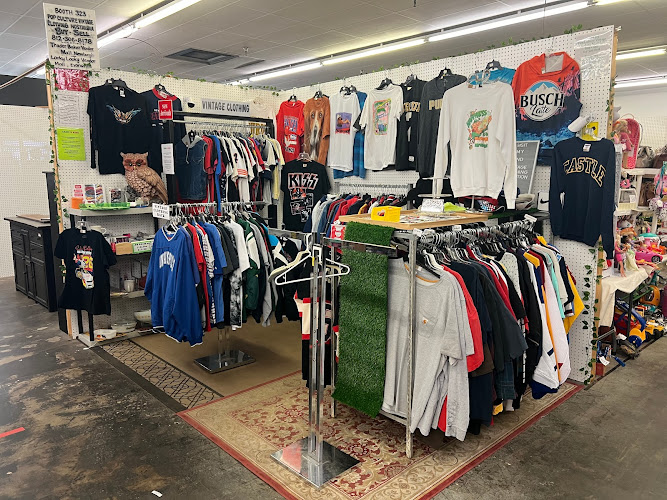 Flea Markets in Newburgh, Indiana