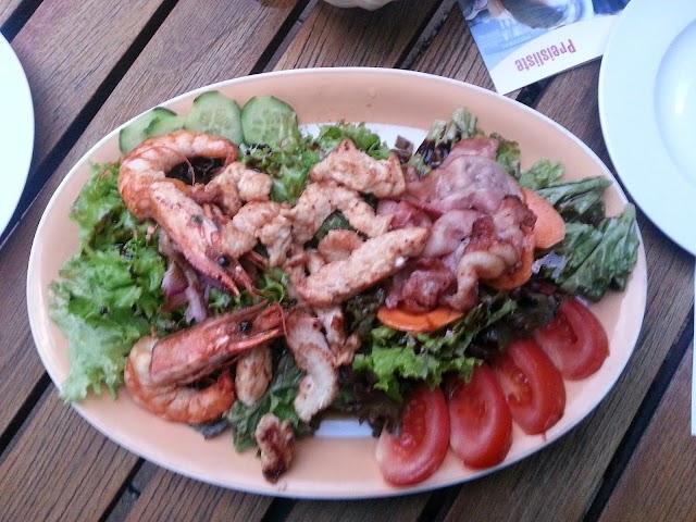 Carellas Ristorante