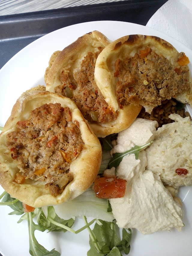 Restaurant Laziza