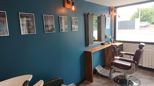 LE PETIT ATELIER - Coiffeur Mixte - Prothèses Capillaire - Barbier - Thumbnail