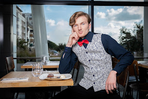 Photo n°1 de Chérie et Dandy à Grandfresnoy (Magasin de vêtements vintage)