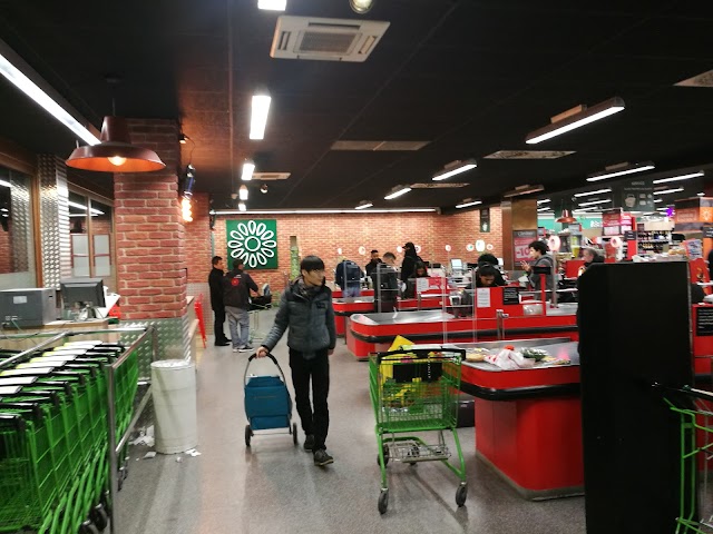 Casino supermarché et drive