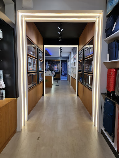 Yes Store Bari - Visual