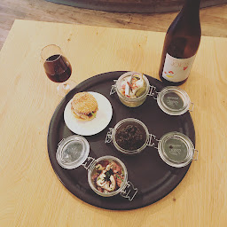 Photo n°29 de Le Merluberlu - Restaurant comptoir marin à La Rochelle (Restaurant)