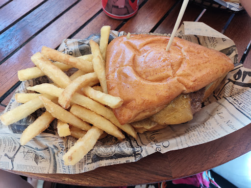 Photo 5 - Arrow Burger