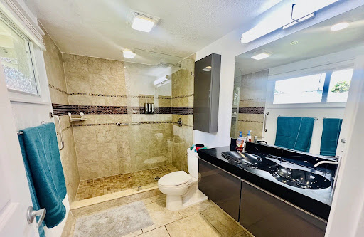 Gulf Gate Paradise - Vacation Rentals - Thumbnail