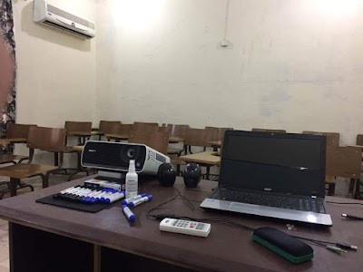 Photos of معهد دار الحكمة للغات
