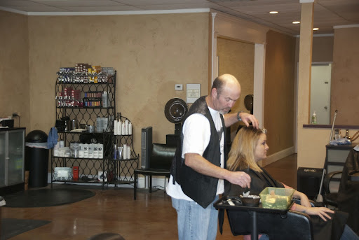 Kerbo's Hair Salon - Thumbnail