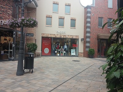 Photos of bugatti Outlet Ochtrup