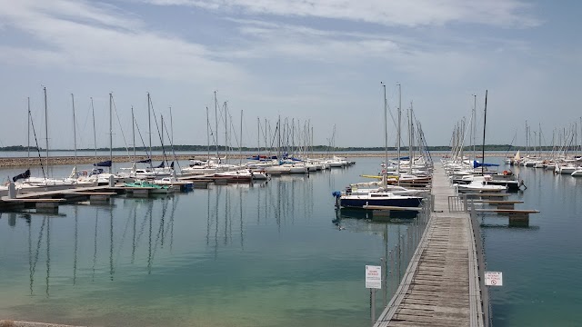 Port De Mesnil Saint Père