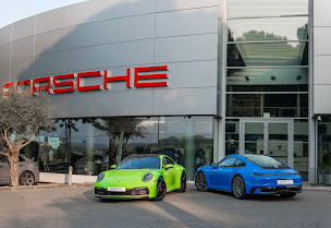 Photo n°1 de Centre Porsche Antibes à Antibes (Garage automobile)