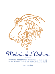 Photo n°11 de Haras de Ginestoux - Art de lait - Mohair de l'Aubrac à Les Salces (Boutique de laine)