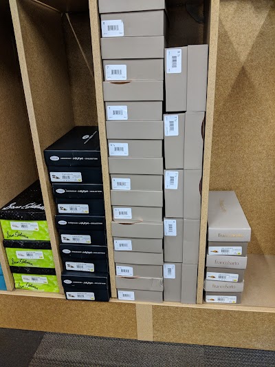 DSW Designer Shoe Warehouse