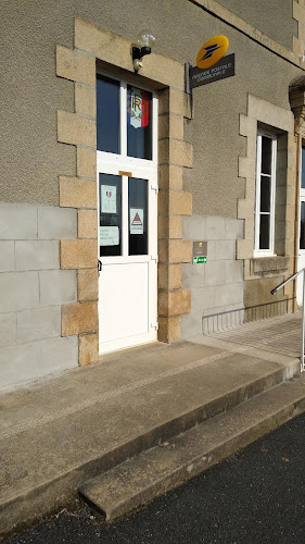 La Poste Agence Communale à LAFAT