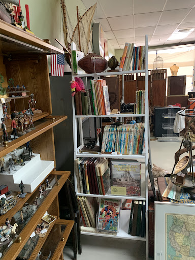 One Mans Junk LLC Treasures - Thumbnail