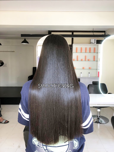 Our experienced stylists use premium, hair-safe products suitable for all hair types—curly, wavy,… post image