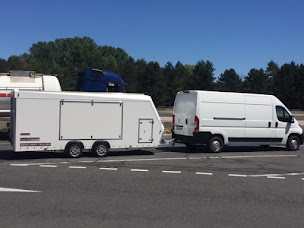 Photo n°13 de AG INVEST TRANSPORT à Charnay-lès-Mâcon (Société de transport routier)