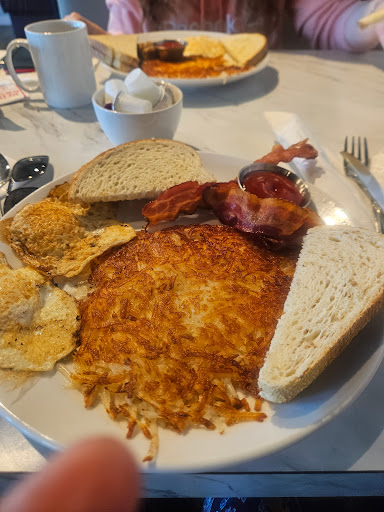 Smitty's Family Restaurant - Fort McMurray