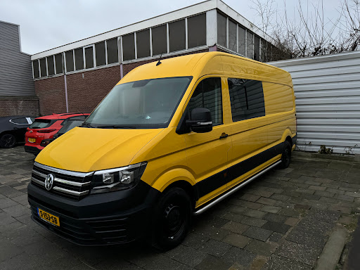 Autopoetsbedrijf S.C.S.