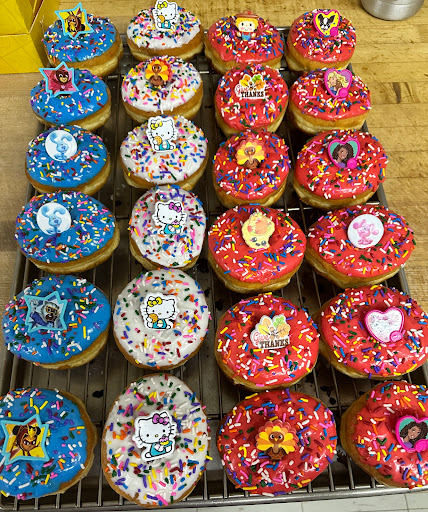 Lindsay Donuts - Thumbnail