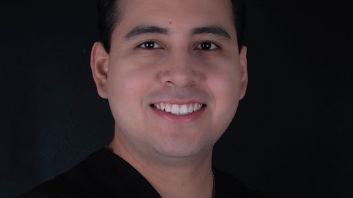 Dr. Gerardo Rizo - Odontólogo