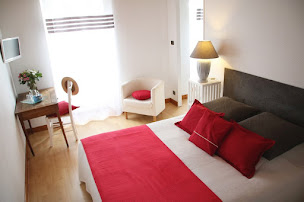 Photo n°10 de Les Ormeaux - Chambres d'hôtes à Saint-Laurent-de-la-Prée (Chambre d'hôtes)