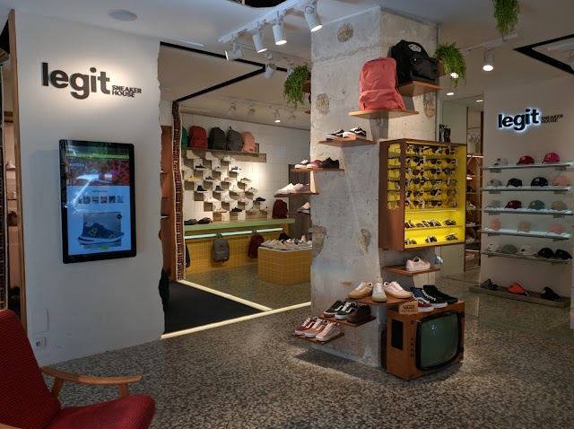 Legit Sneaker House