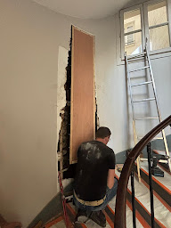 Photo n°6 de Ets glk - Peinture et ravalement à Clichy (Service de pose de parquet)