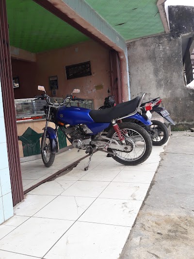 Photos of Toko Mas SAHABAT H.Eni s