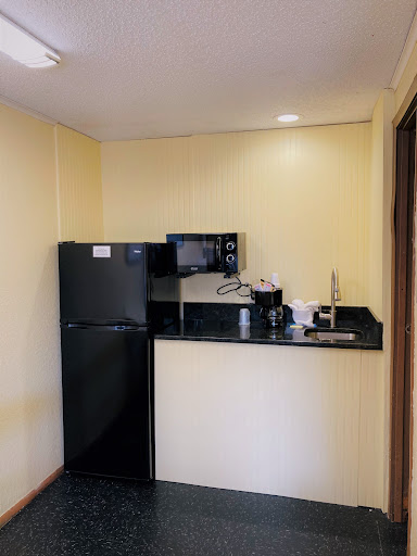 River Side Inn - Visual