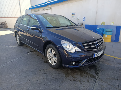 Autolavado Avenue Car Wash - Thumbnail