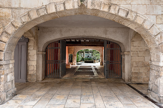 Maison des Ambassadeurs by null