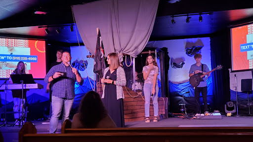Woodlake Family Church Turley - Thumbnail