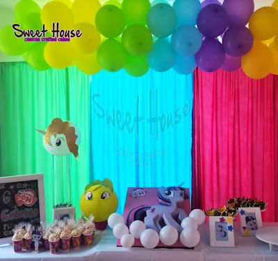 Photos of Sweet House