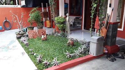 Photos of Bayoe Art & Gallery