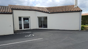 Photo n°1 de Mouton Laurent à Saint-Julien-l'Ars (Kinésithérapeute)