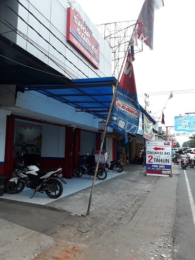Photos of SHOP & DRIVE GEDE NGURAH