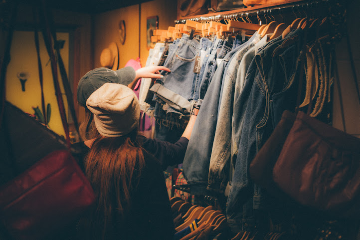 Divine Trash Vintage by null