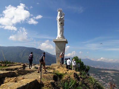 Photos of Camino a Eco-Parque la Cima