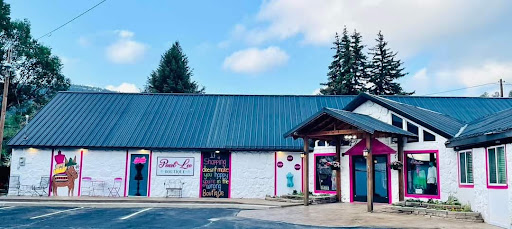 Pearl Lee Boutique