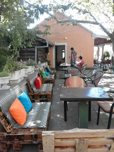 bar